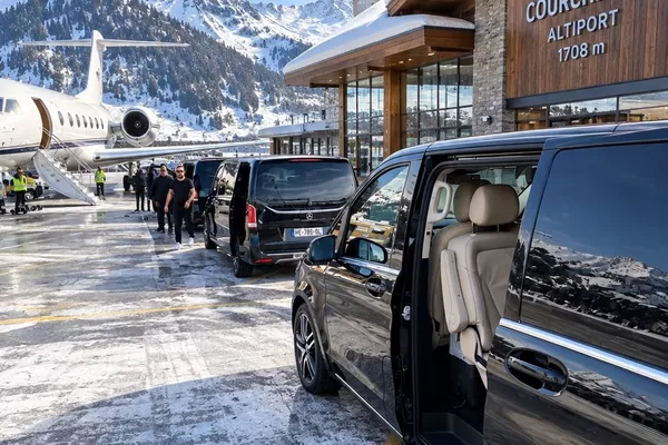Chauffeur privé de luxe à Courchevel & Les 3 Vallées – MVTC83 Europe